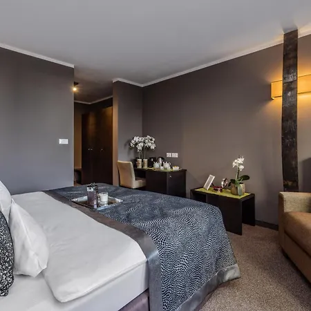 Hotel Solea Suedtirol Scena Esterno foto